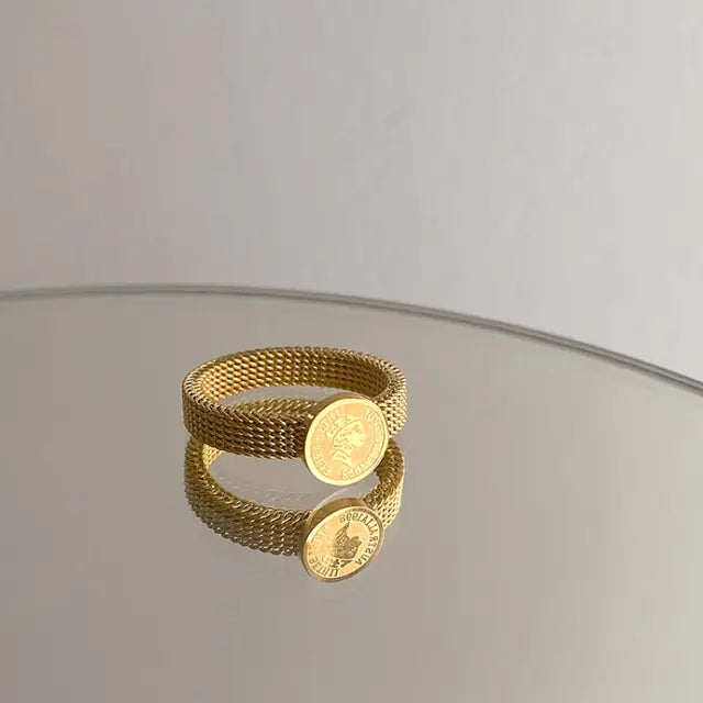 Adjustable Ring